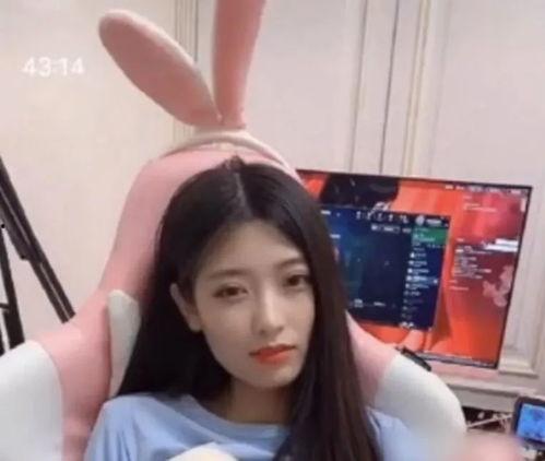 国产女主播福利视频,网络直播的诱惑与风险 第2张 国产女主播福利视频,网络直播的诱惑与风险 第2张